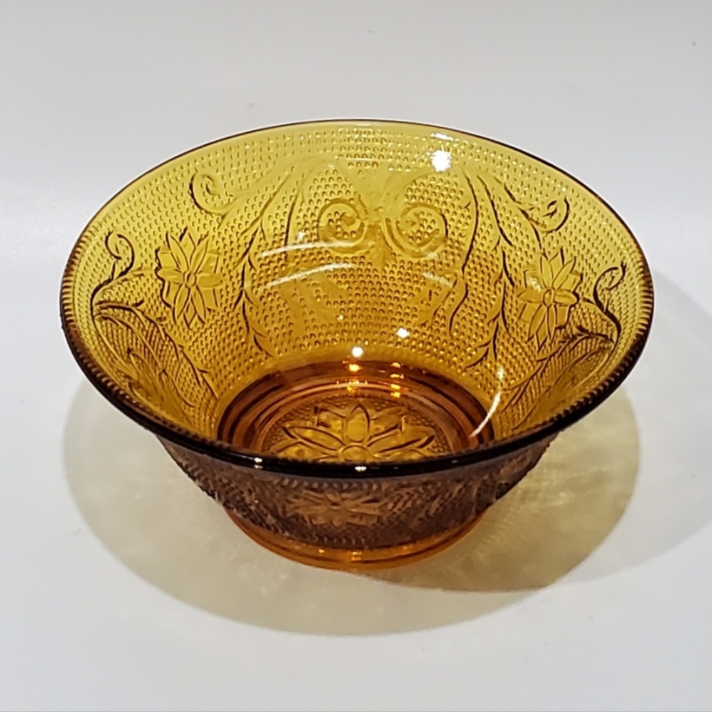 5 1/2" Amber Sandwich Glass Bowl by Tiara